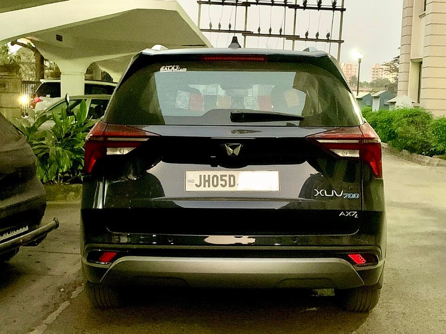 Mahindra XUV700 SUV