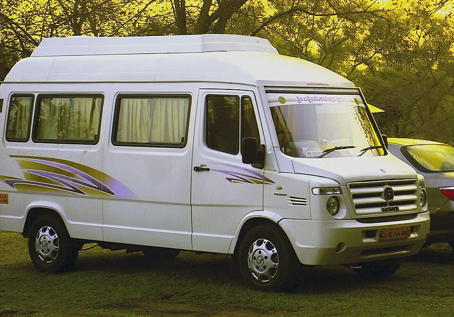 Force Tempo Traveller